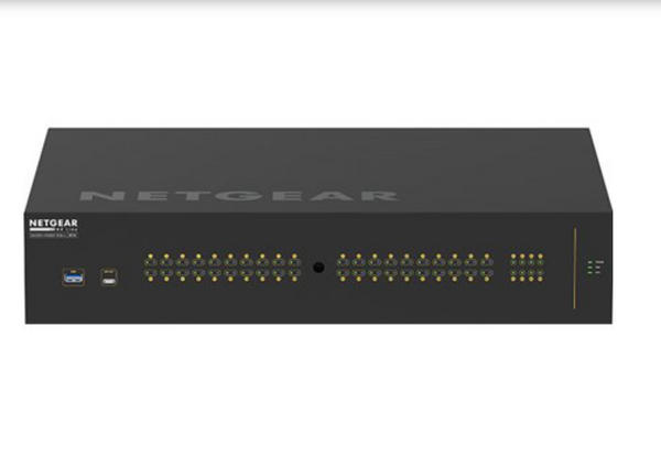 NETGEAR GSM4248UX-100NAS Managed Ethernet Switch with 48 Ports AV LINE M4250-40G8XF-POE++ 40X1G ULTRA90