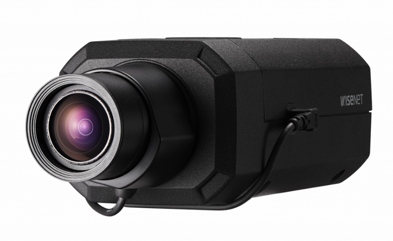 Hanwha Techwin PNB-A9091RLPH WiseNet P Series PNB-A9091RLPH 4K UHD Outdoor Network LPR Box Camera Kit with 12-50mm Lens